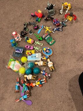 Mixed Kids Toys Variety Pack - Multicolor Assortment/cars/robots/ Recess/ BK